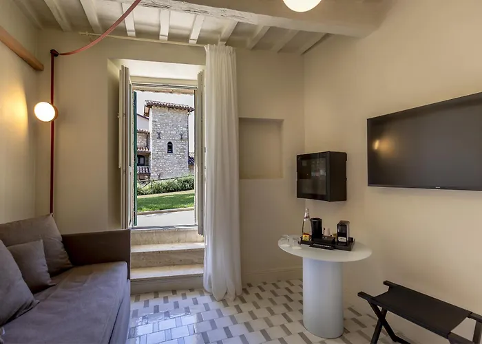 Cantina Semonte Wine * Gubbio